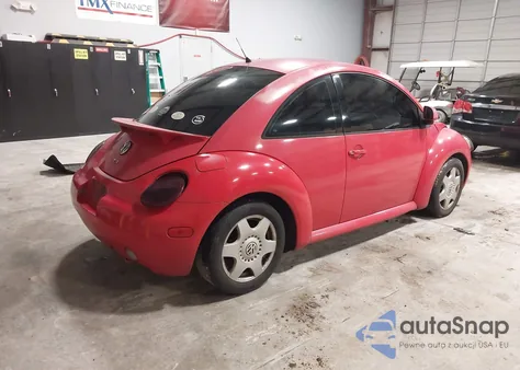 1998 Volkswagen New Beetle Tdi from USA, damaged, VIN 3VWBF61C6WM019948